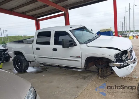 2004 GMC Sierra Slt z USA, uszkodzony, nr VIN 1GTHC23194F111630